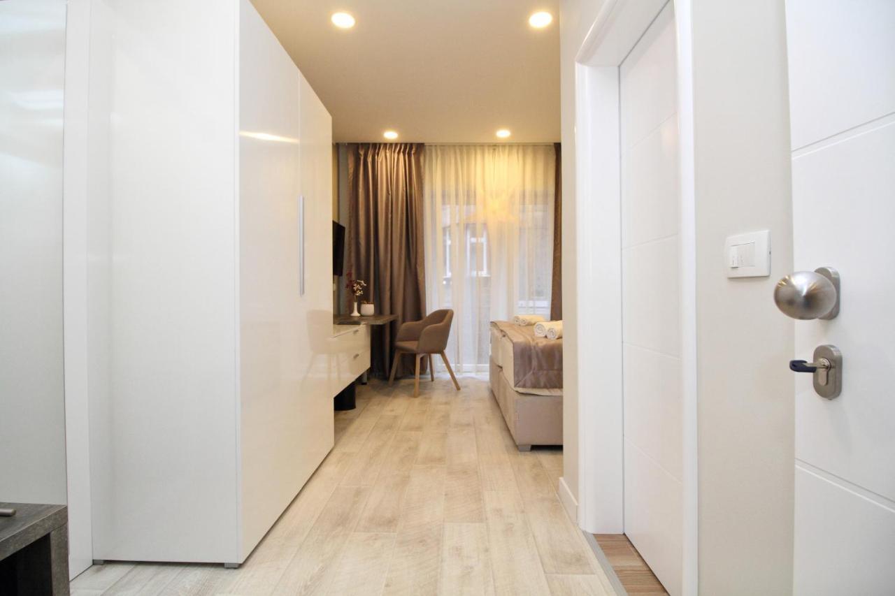 Platinum Rooms Butique Hotel SJJ Exterior photo