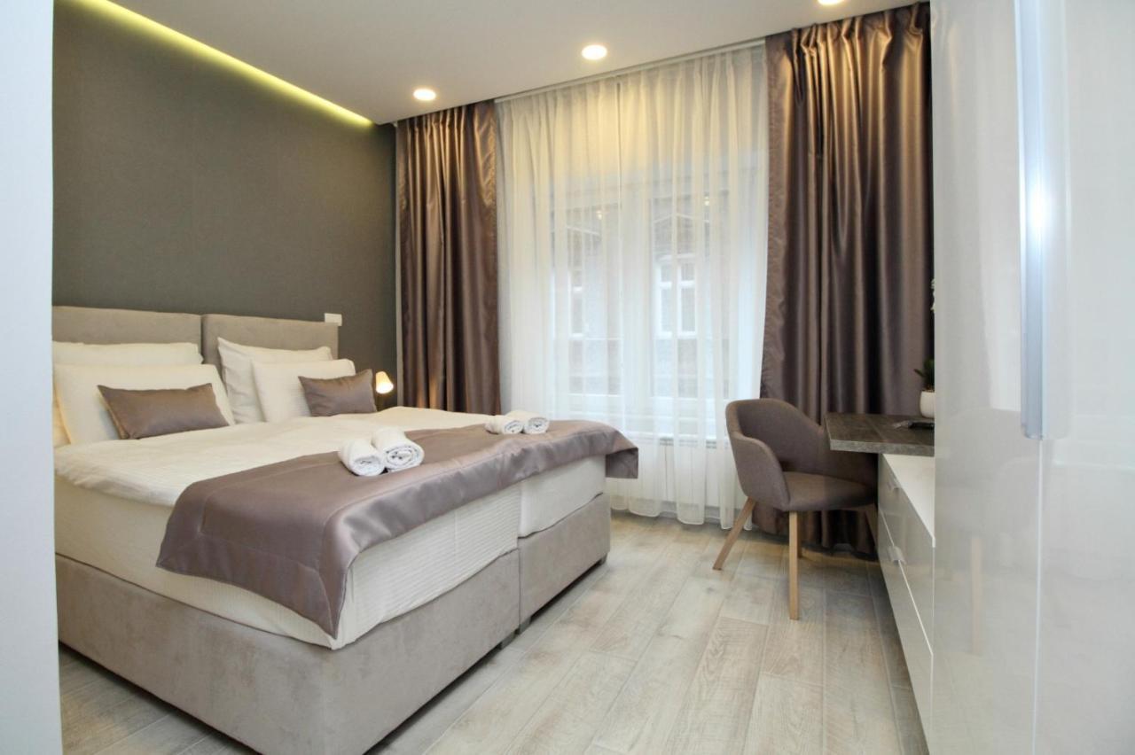 Platinum Rooms Butique Hotel SJJ Exterior photo