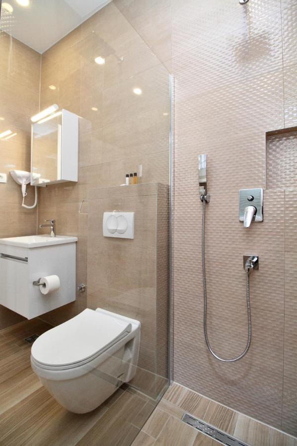 Platinum Rooms Butique Hotel SJJ Exterior photo